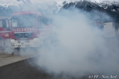 5_uebung_-_lkw-kran_in_stromleitung_20140518_2019673415