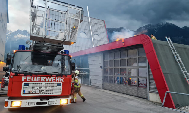 Brand einer Photovoltaikanlage – 05.05.2022